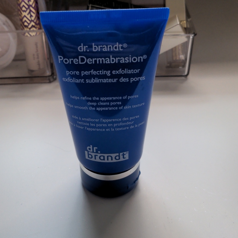 Dr. Brandt PoreDermabrasion